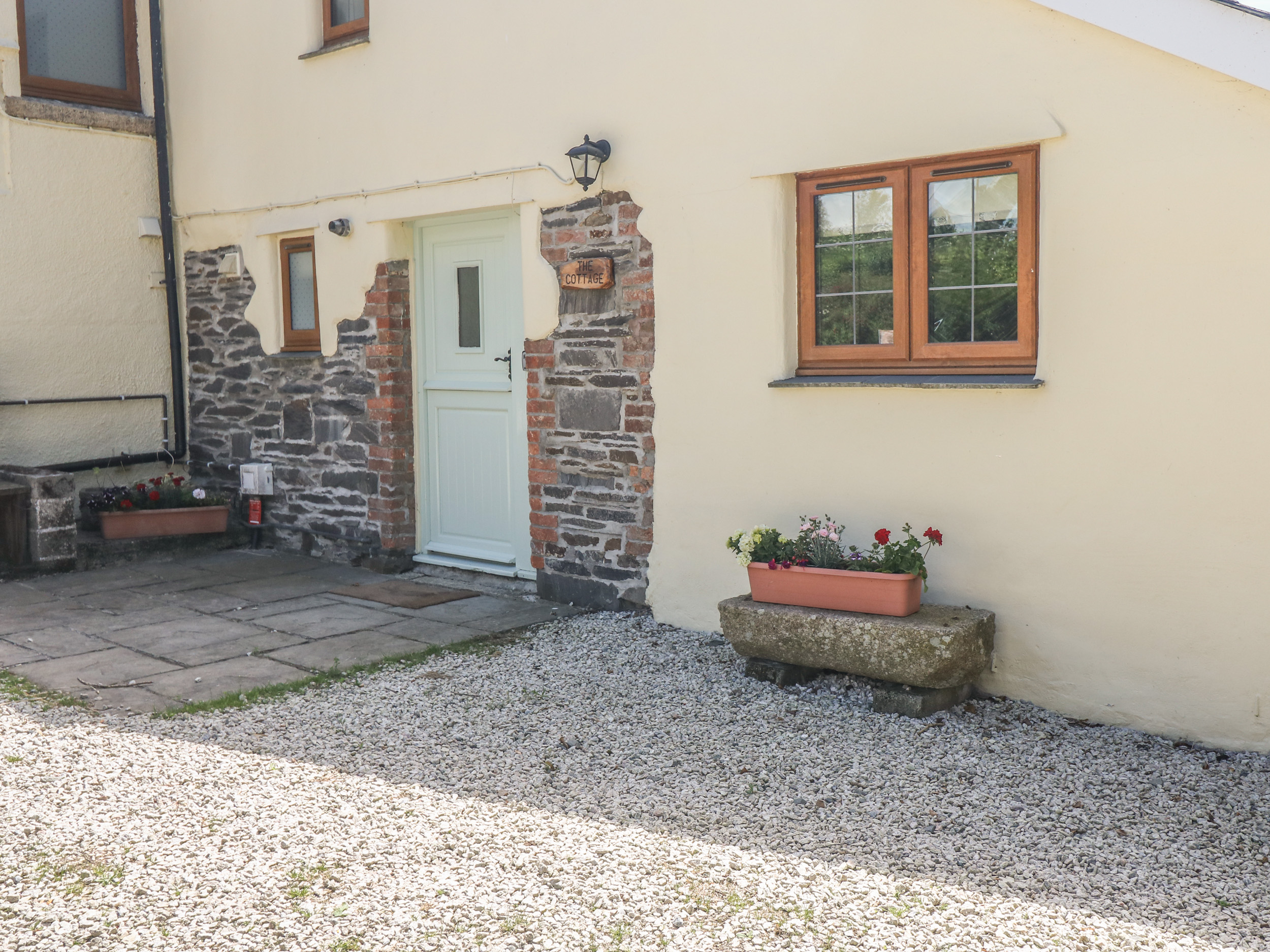 Lower West Curry Cottage, Cornwall