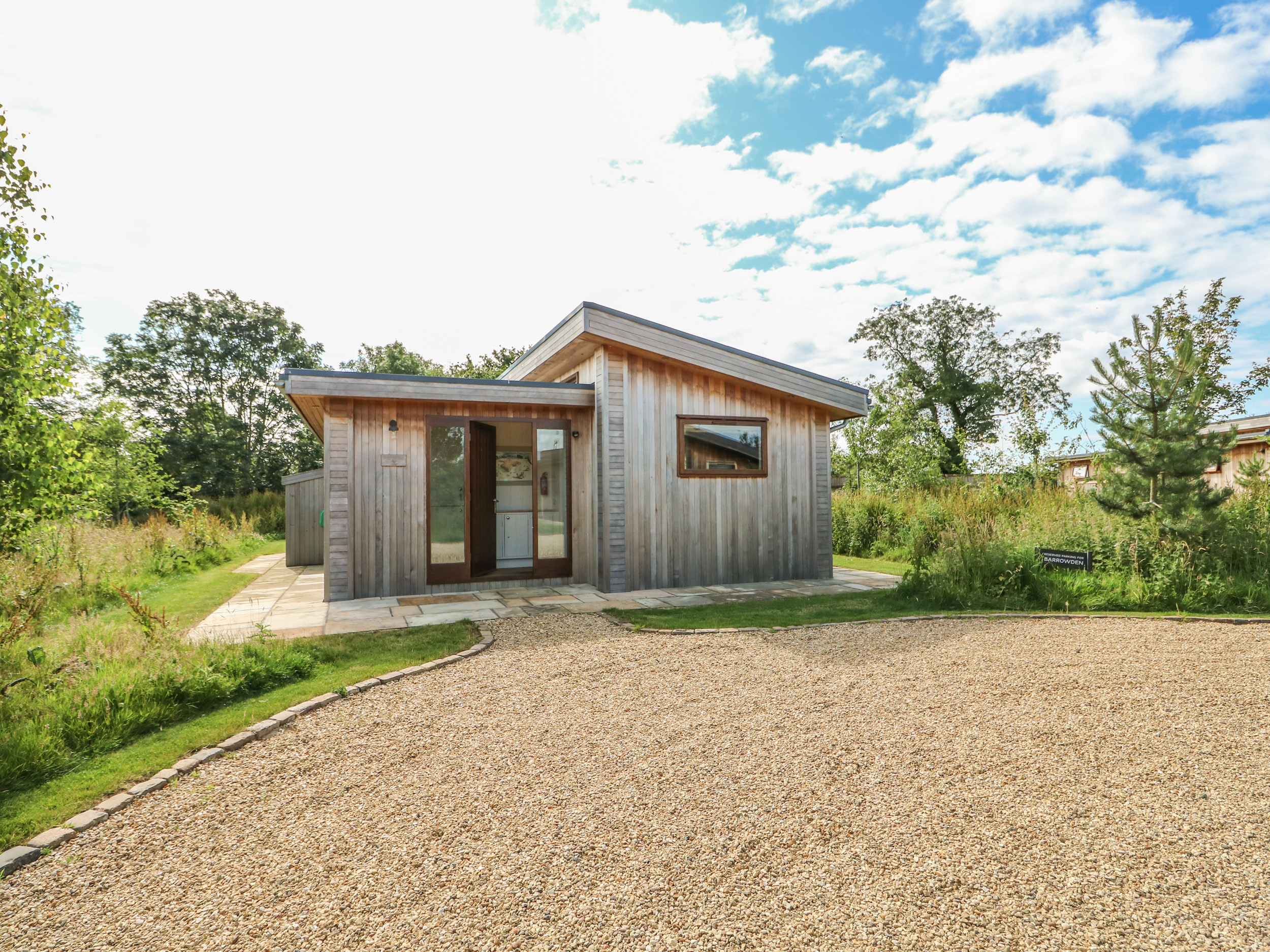 Cottage Image Title