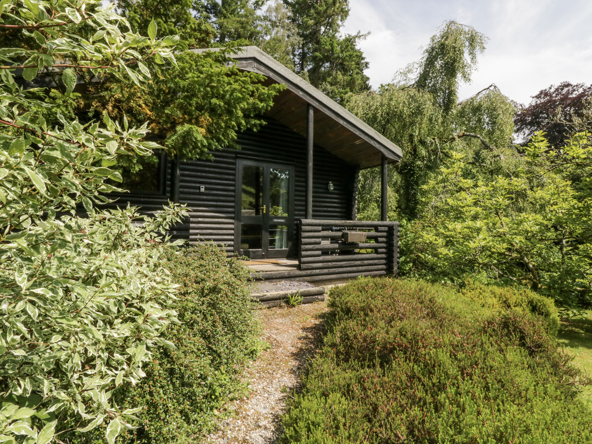 Cottage Image Title