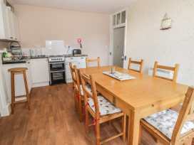 Wards Court 2 Frampton On Severn Self Catering Holiday Cottage Wards Court 2 Frampton On Severn Self Catering Holiday Cottage