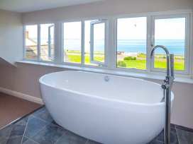 Sea View Apartment Llanfairfechan Self Catering Holiday Cottage