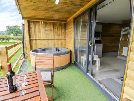Cottages In Wales With Hot Tubs Rent Self Catering
