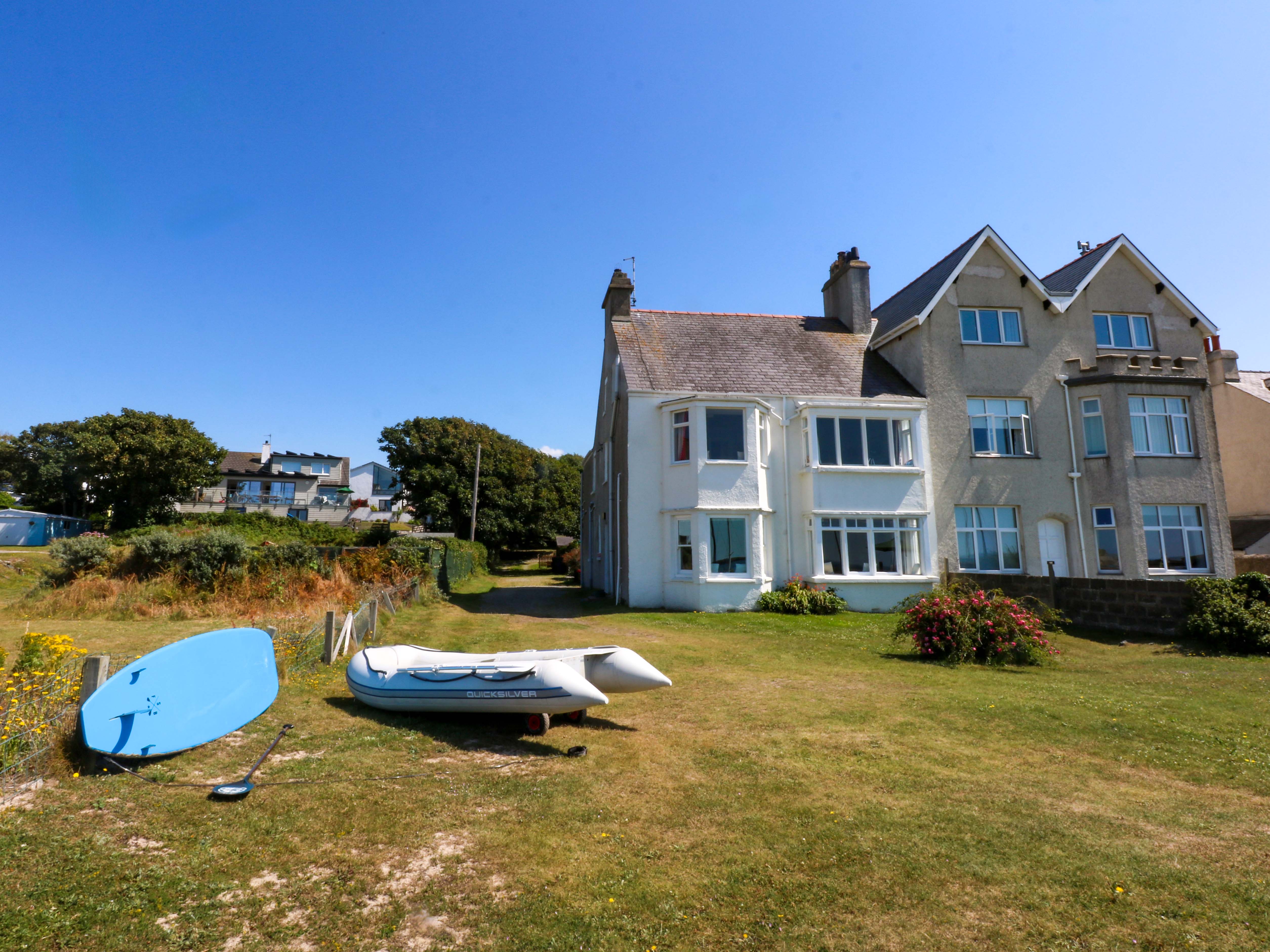Windygates, Rhosneigr