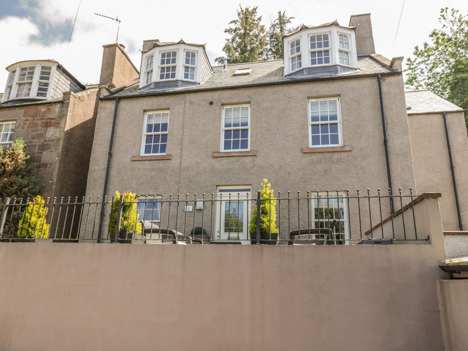 Huntly Cottages, Alford and Inverurie (Walkhighlands)