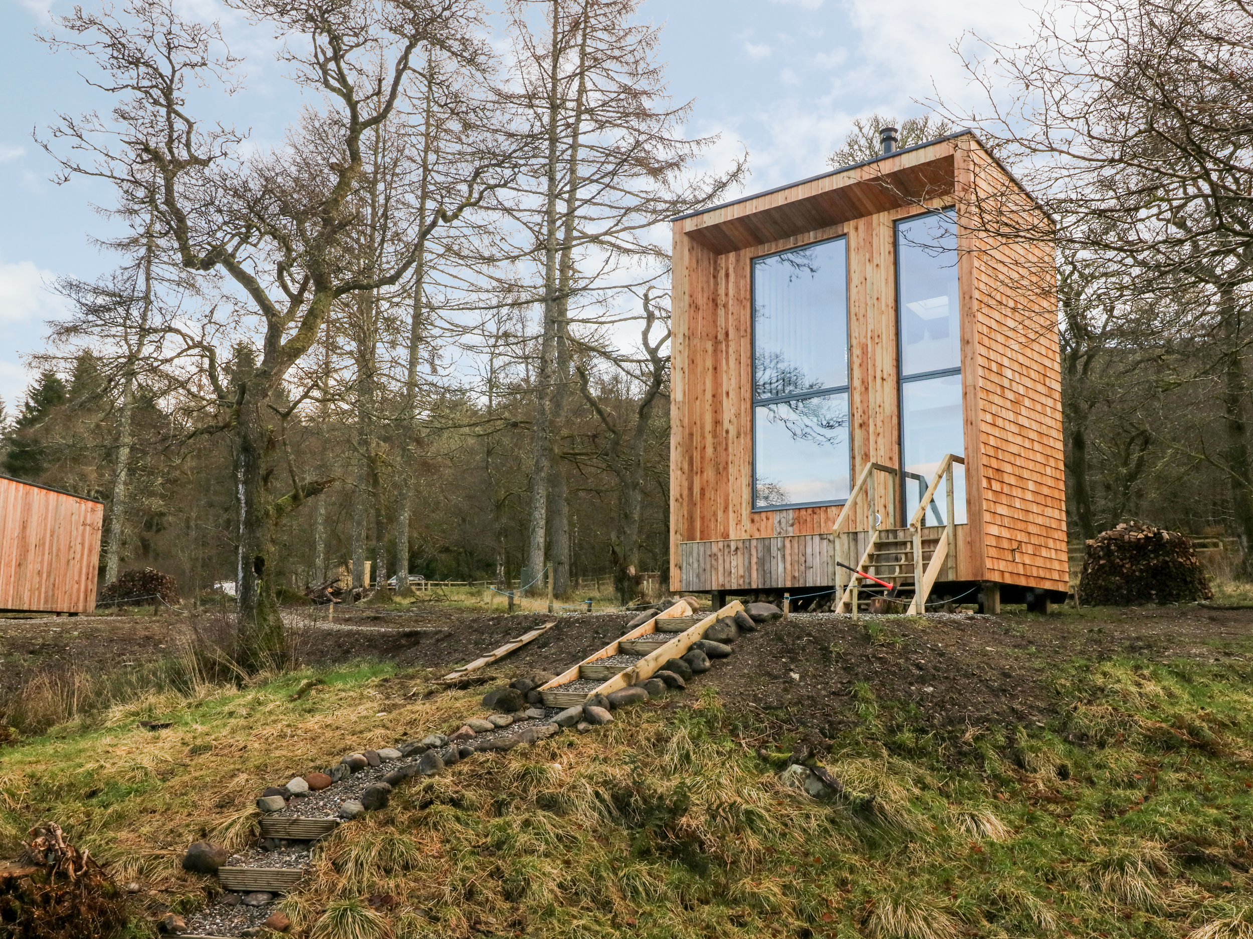 Loch Lomond Glamping and Campsites (Walkhighlands)