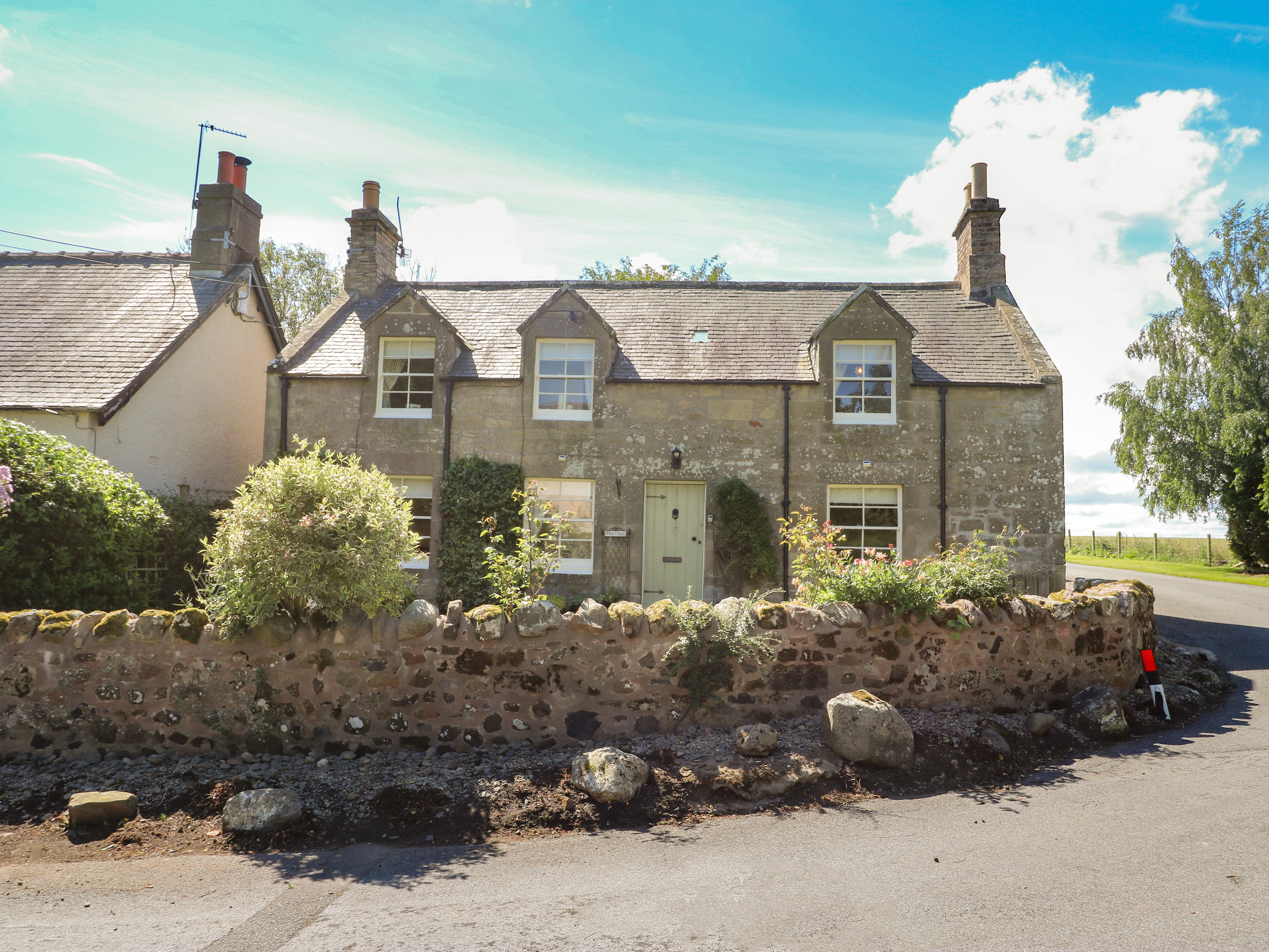 Berwickshire Cottages, St Abbs, Coldstream and Eyemouth (Walkhighlands)