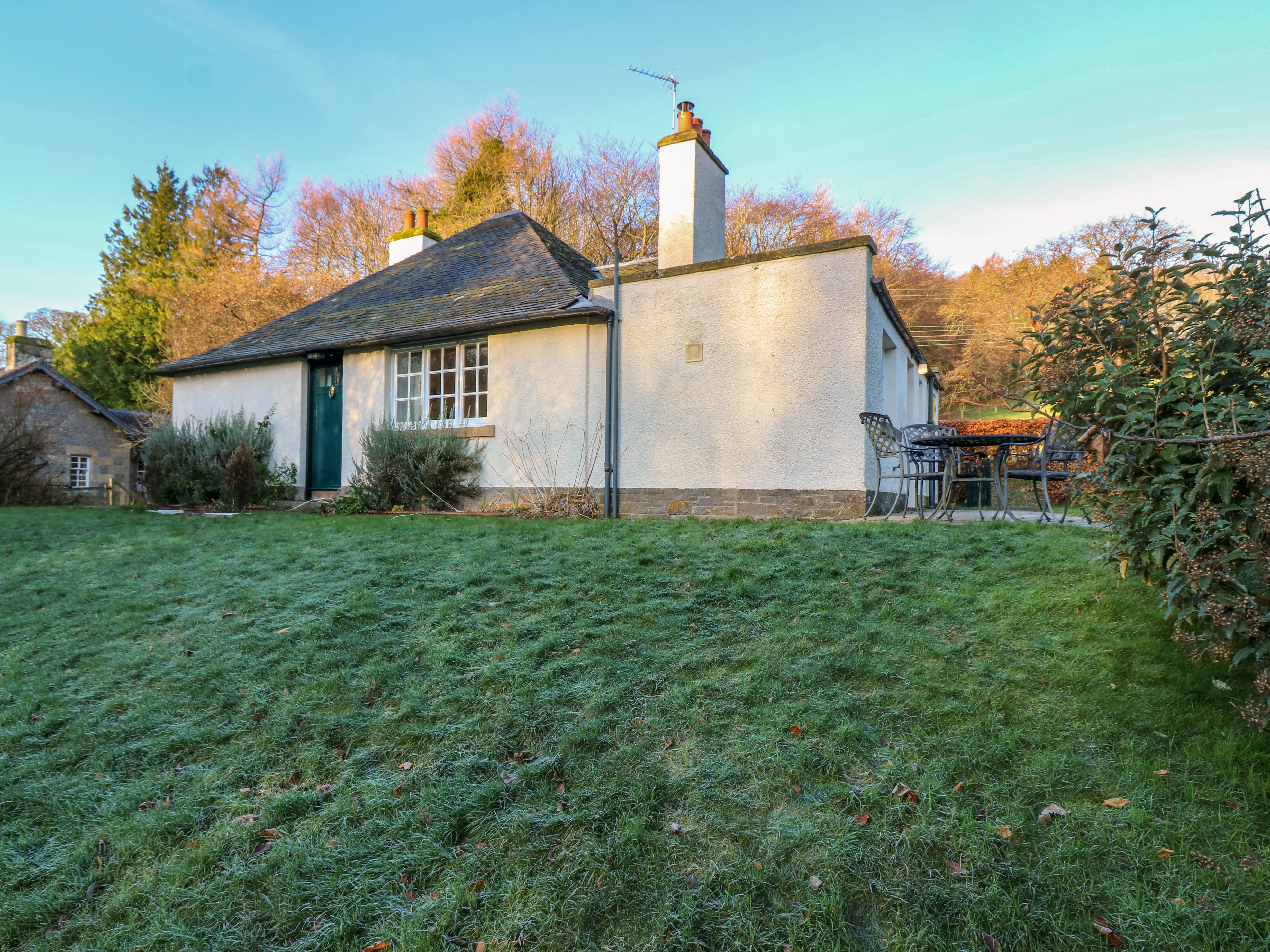 East Cottage, near Cupar