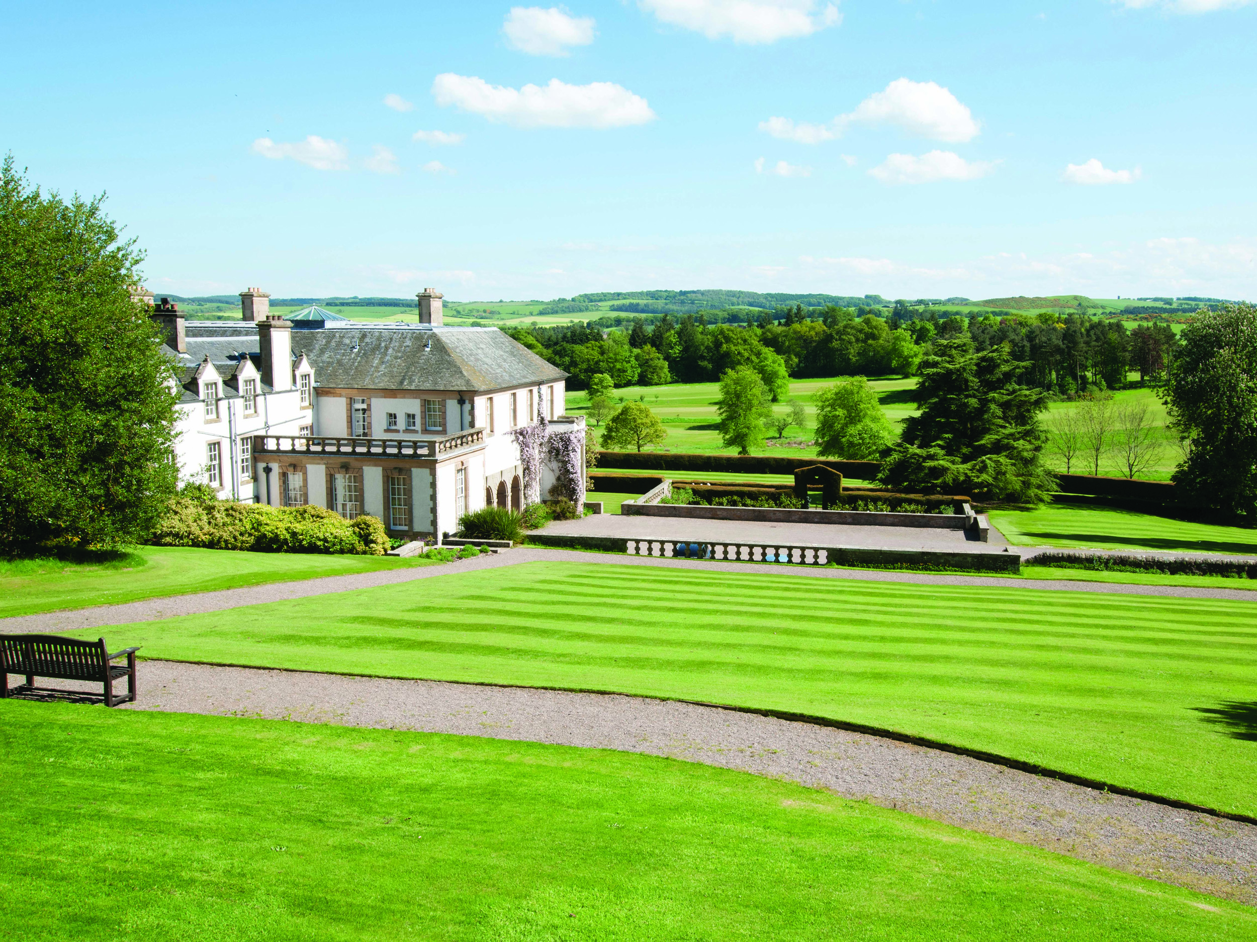 Upper West Wing Flat, near Cupar