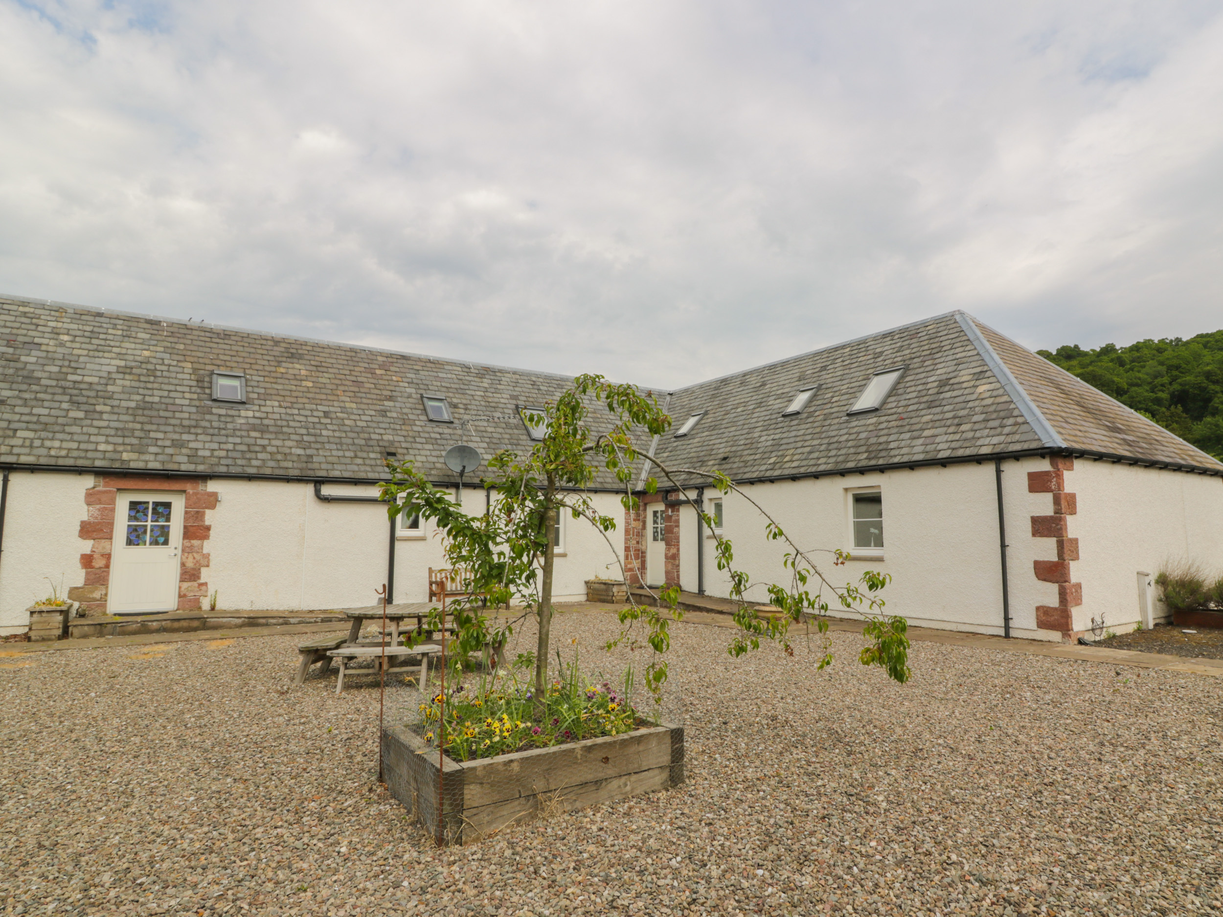 Lon Cottage, near Blairgowrie
