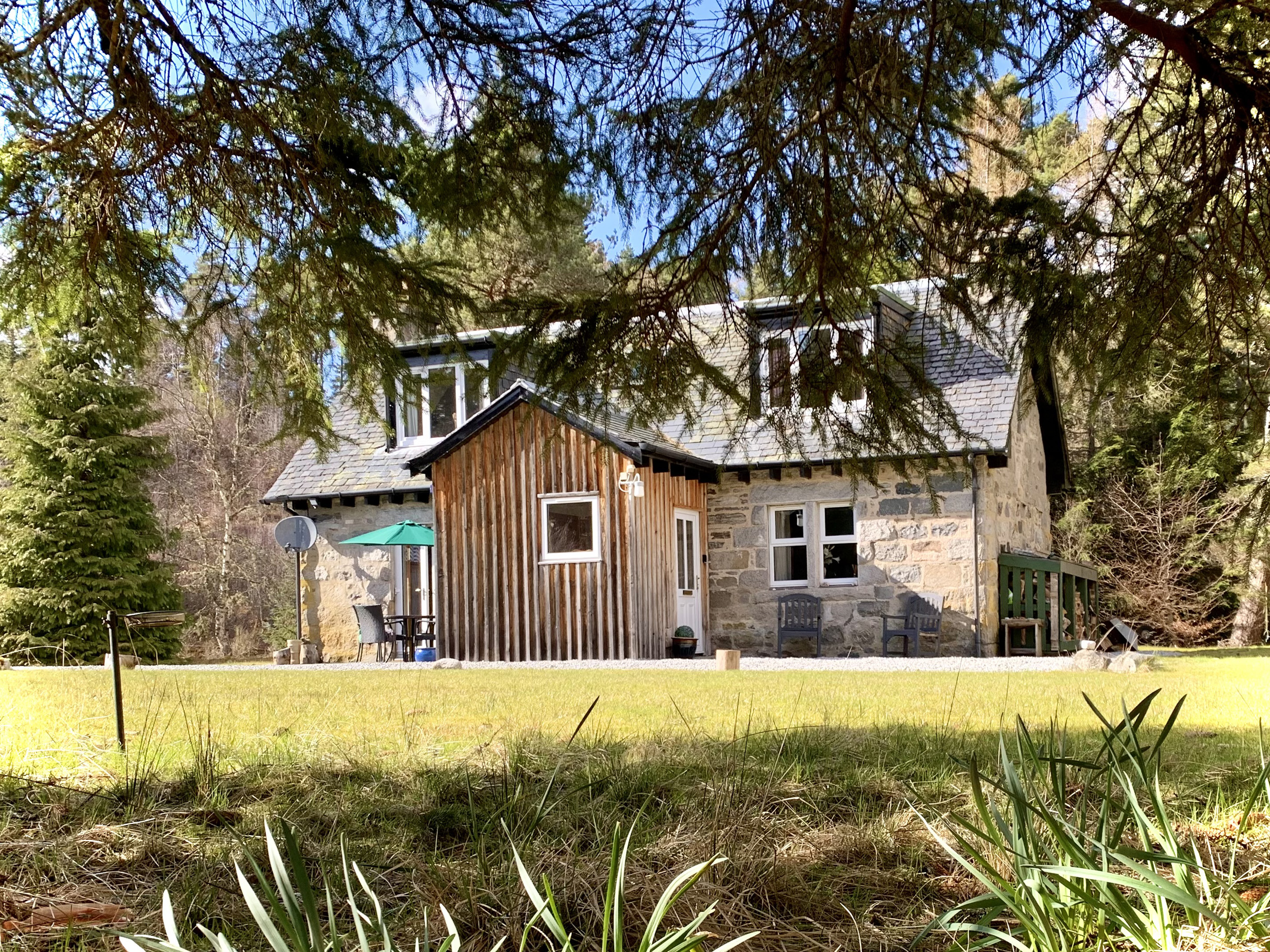Cairngorms Cottages Walkhighlands