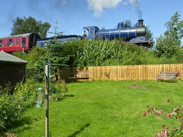 Cottage Image Title