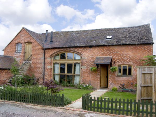 Shropshire Holiday Cottages: The Coach House, Great Lyth | sykescottages.co.uk
