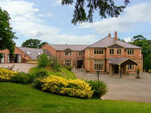 French Holiday Cottages To Rent With Dog Friendly French Holiday Cottages To Rent With Dog Friendly