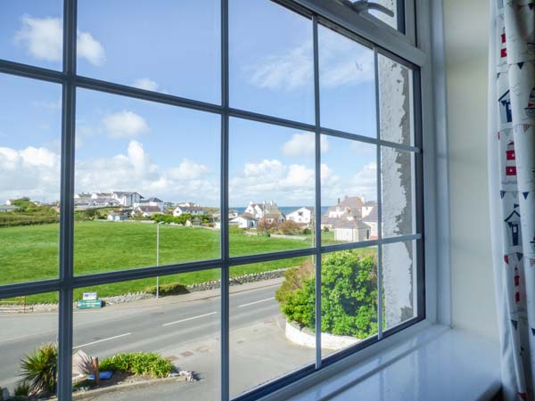 FLAT 6, Wales, North Wales, Island of Anglesey, Trearddur Bay