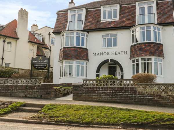 Apartment 48 Scarborough North York Moors And Coast Self Enchanting 3 Bedroom Apartments Scarborough Decor Apartment 48 Scarborough North York Moors And Coast Self Enchanting 3 Bedroom Apartments Scarborough Decor