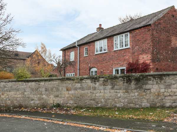 Dog Friendly Cottages In Derbyshire Dales Dog Friendly Cottages In Derbyshire Dales