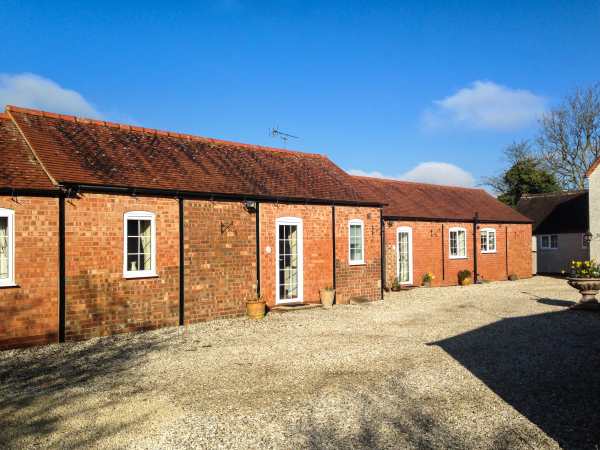 1 Shirley Farm  Meriden  Meriden Ho  Self Catering 