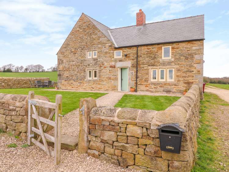 Woodthorpe Cruck Cottage Clay Cross Old Tupton Peak